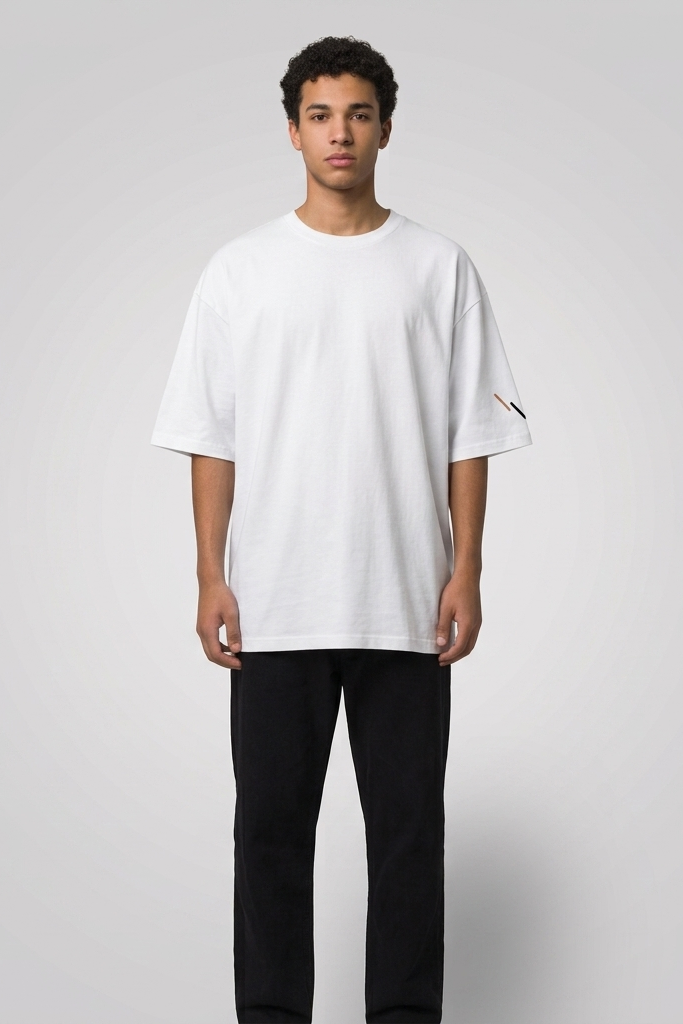 Echo / White / Oversized Tee