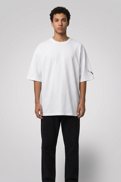 Echo / White / Oversized Tee