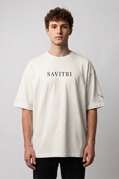 Savitri / Off-White / Oversized Tee
