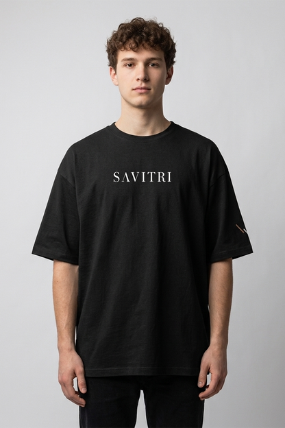 Savitri / Black / Oversized Tee