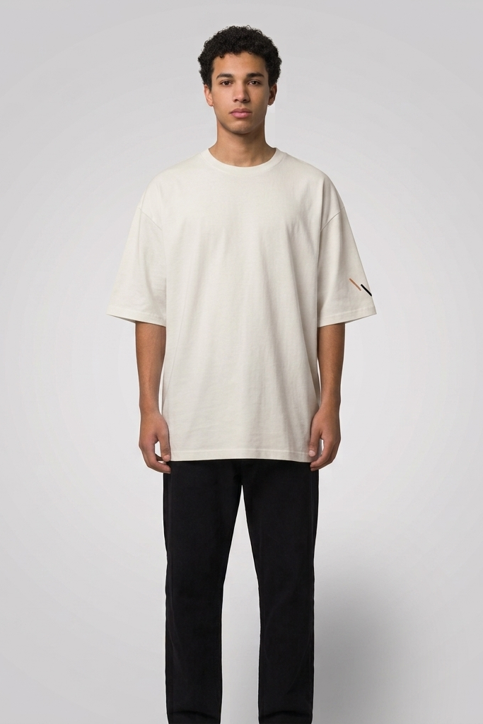 Echo / Off-White / Oversized Tee