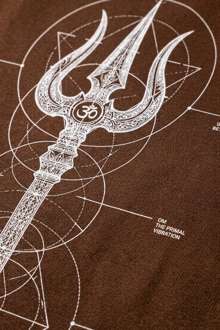 Triguna / Brown / Oversized Tee